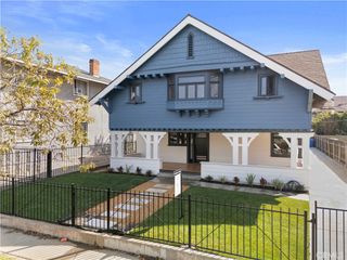 1676 W 24th, Los Angeles, CA 90007