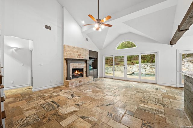 8255 Colonial Woods, Boerne, TX 78015