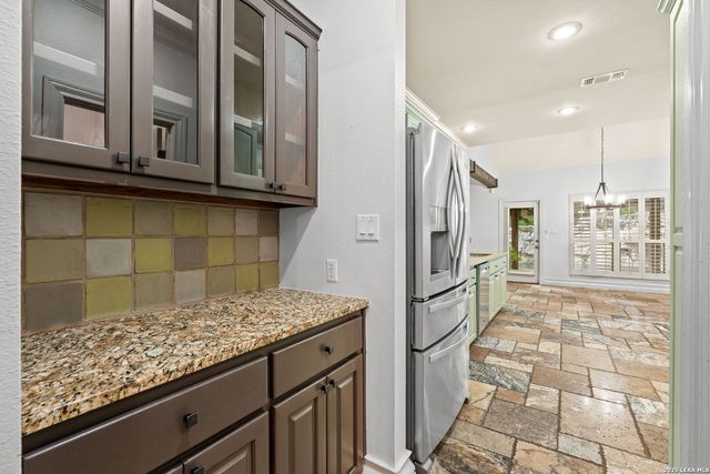 8255 Colonial Woods, Boerne, TX 78015