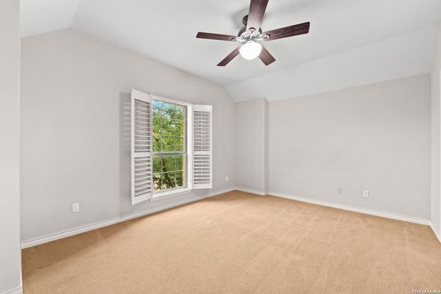 8255 Colonial Woods, Boerne, TX 78015