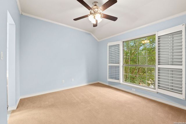 8255 Colonial Woods, Boerne, TX 78015
