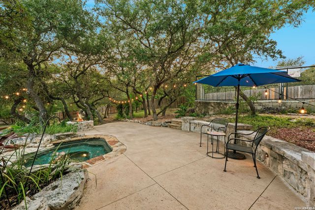 8255 Colonial Woods, Boerne, TX 78015