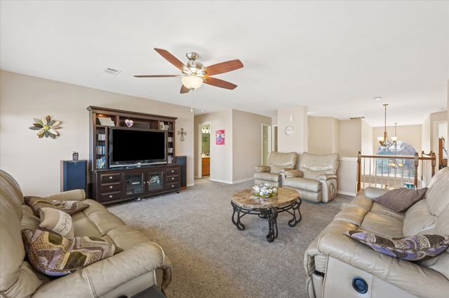 633 Mossycup Oak Drive, Plano, TX 75025