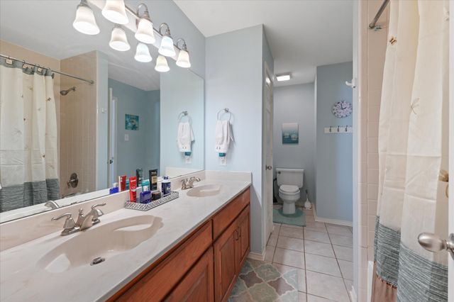 633 Mossycup Oak Drive, Plano, TX 75025