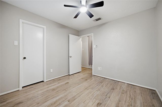 6910 Harpers Drive, Richmond, TX 77469