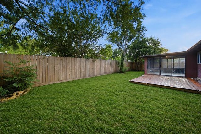 6910 Harpers Drive, Richmond, TX 77469