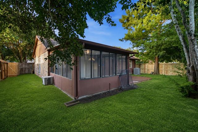 6910 Harpers Drive, Richmond, TX 77469