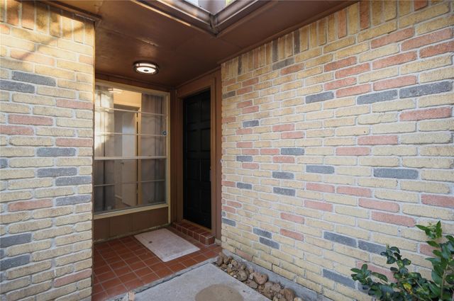 6910 Harpers Drive, Richmond, TX 77469