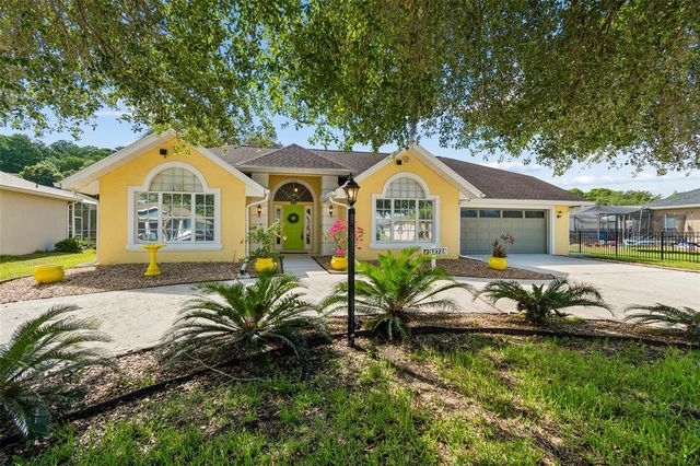 12728 FLAMINGO PARKWAY, Spring Hill, FL 34610