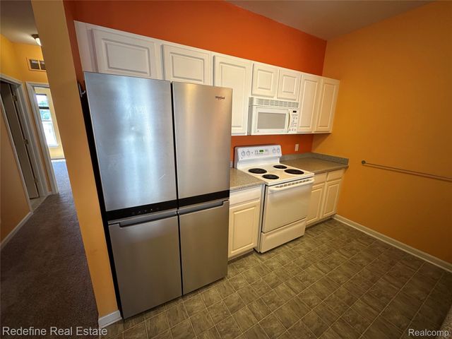 1155 Alameda Boulevard, Troy, MI 48085