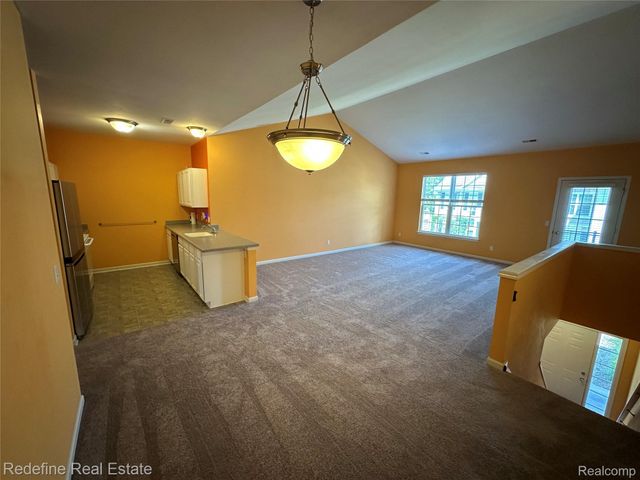 1155 Alameda Boulevard, Troy, MI 48085