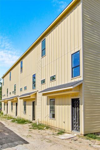 4711 Sylvester Street, Dallas, TX 75219