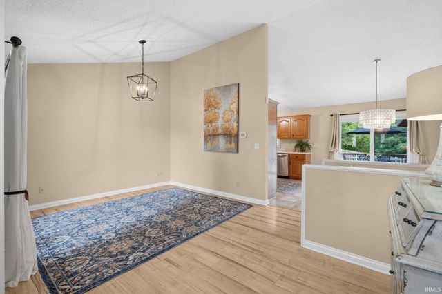 6650 N Rhinestone Drive, Ellettsville, IN 47429