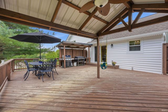 6650 N Rhinestone Drive, Ellettsville, IN 47429