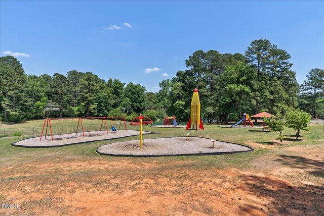120 Pawnee Drive, Louisburg, NC 27549