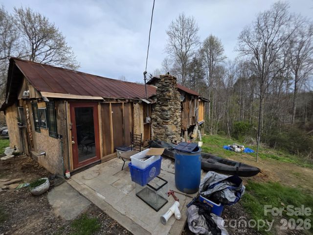 41 Jack Rabbit Drive, Marion, NC 28752