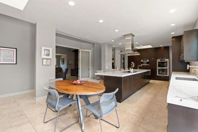 16775 Via Lago Azul, Rancho Santa Fe, CA 92067