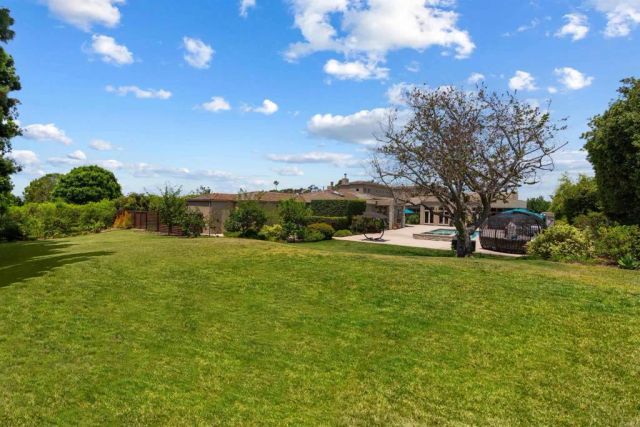16775 Via Lago Azul, Rancho Santa Fe, CA 92067