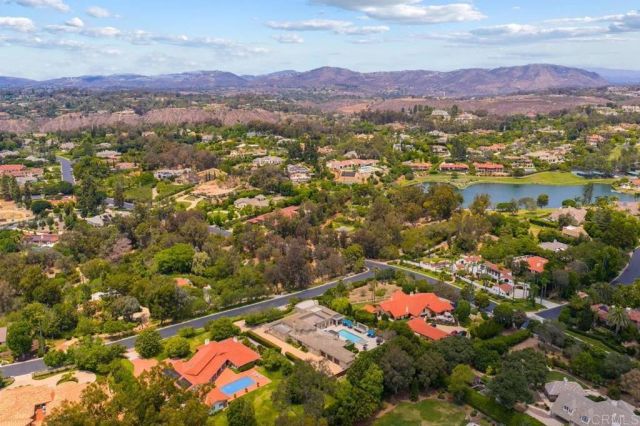 16775 Via Lago Azul, Rancho Santa Fe, CA 92067
