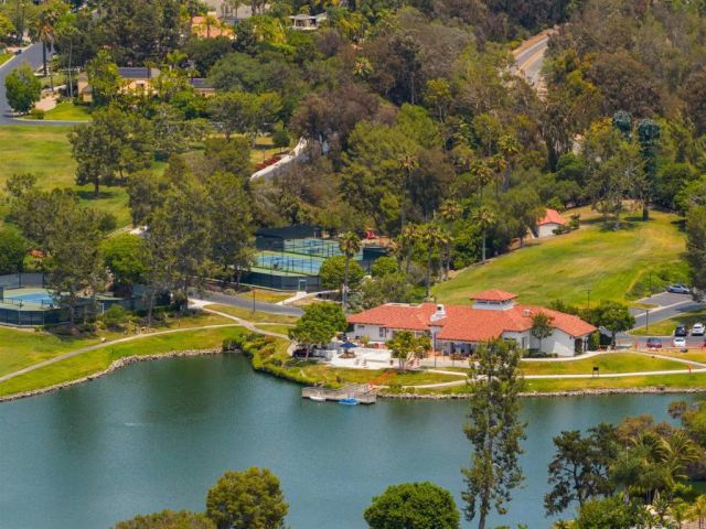 16775 Via Lago Azul, Rancho Santa Fe, CA 92067