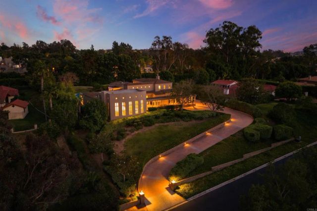 16775 Via Lago Azul, Rancho Santa Fe, CA 92067