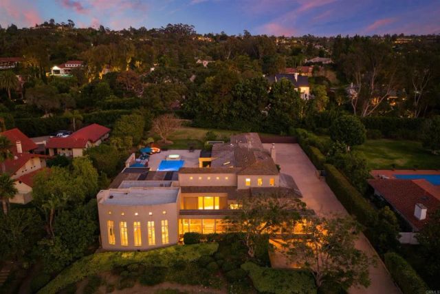 16775 Via Lago Azul, Rancho Santa Fe, CA 92067