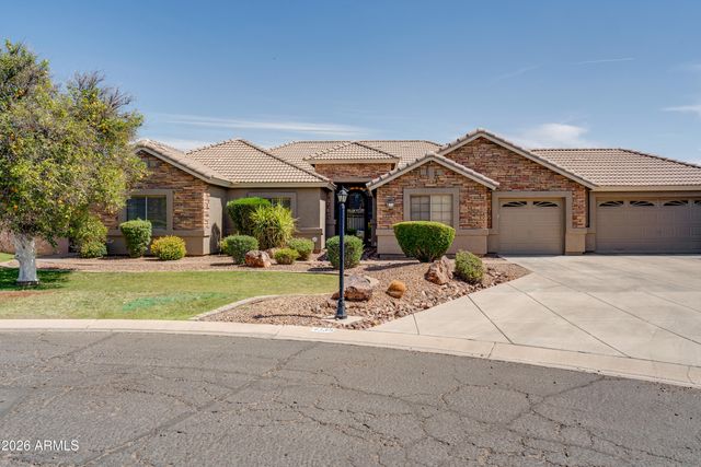 4335 E FOX Circle, Mesa, AZ 85205