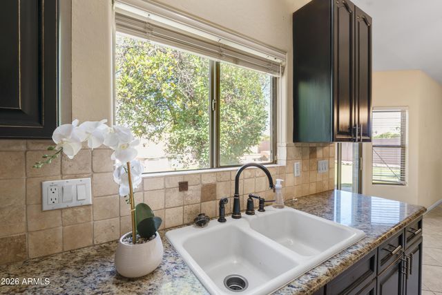 4335 E FOX Circle, Mesa, AZ 85205