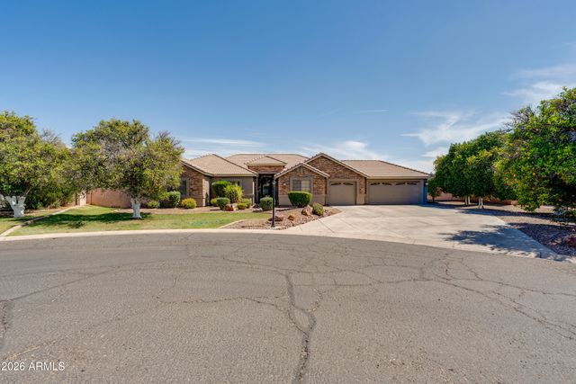 4335 E FOX Circle, Mesa, AZ 85205