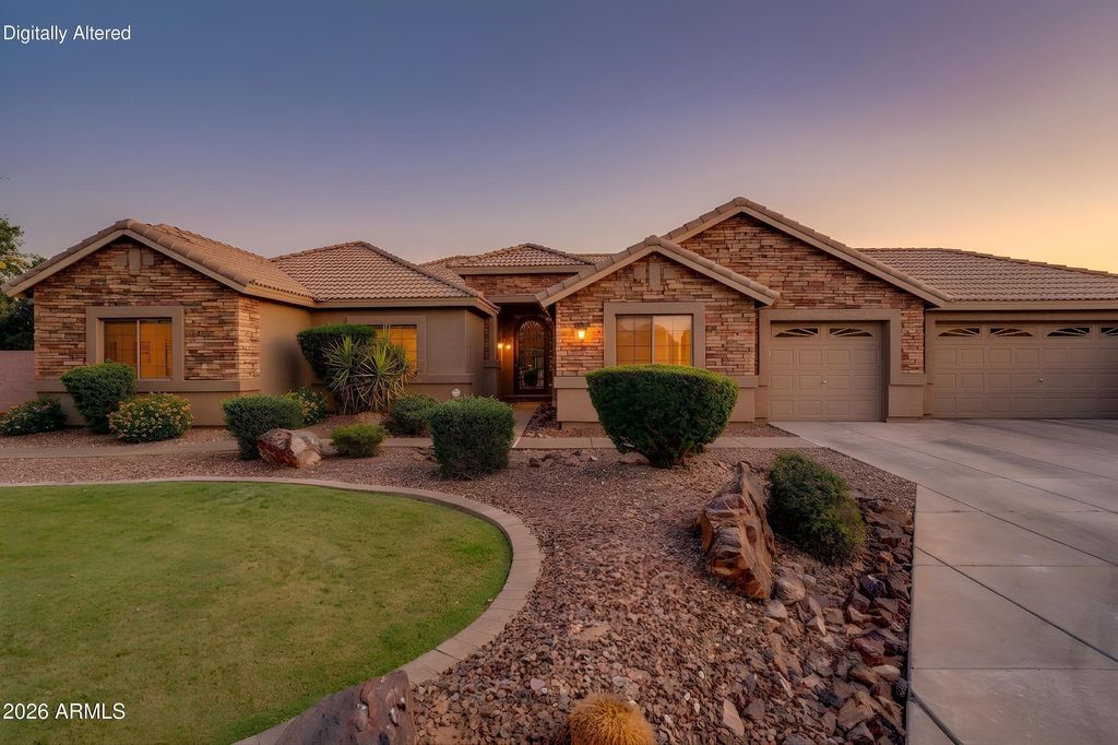 4335 E FOX Circle, Mesa, AZ 85205