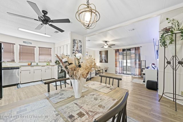 14274 Sandhurst Street, Brooksville, FL 34613