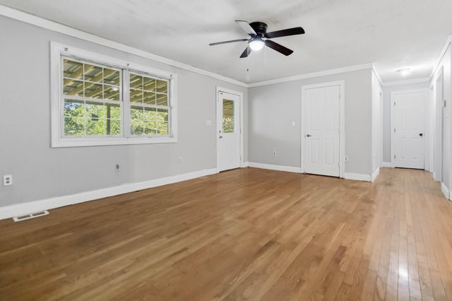 3301 KY-39, Crab Orchard, KY 40419
