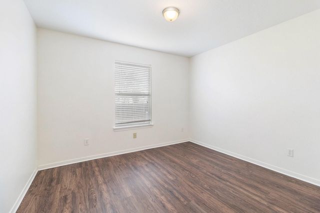 2605 Zackery Court, Dickinson, TX 77539