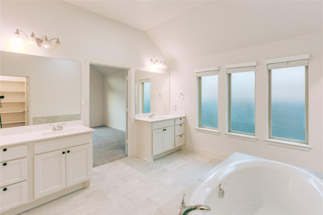 219 Krupp Ave, Liberty Hill, TX 78642