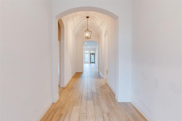 219 Krupp Ave, Liberty Hill, TX 78642