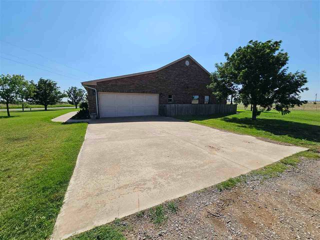 4106 SE Bishop Rd, Lawton, OK 73501