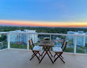 1351 NE Miami Gardens Dr PH1725E, Miami, FL 33179