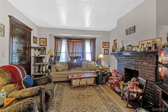 371 Cumberland Avenue, Buffalo, NY 14220