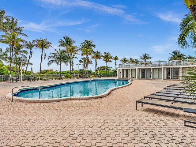 2655 Collins Avenue Unit 1710, Miami Beach, FL 33140