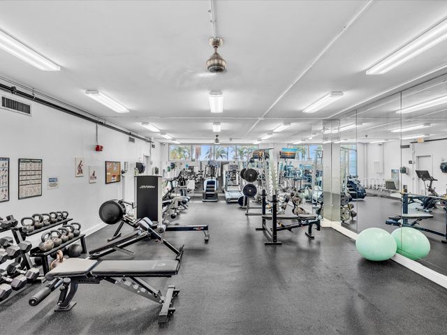 2655 Collins Avenue Unit 1710, Miami Beach, FL 33140