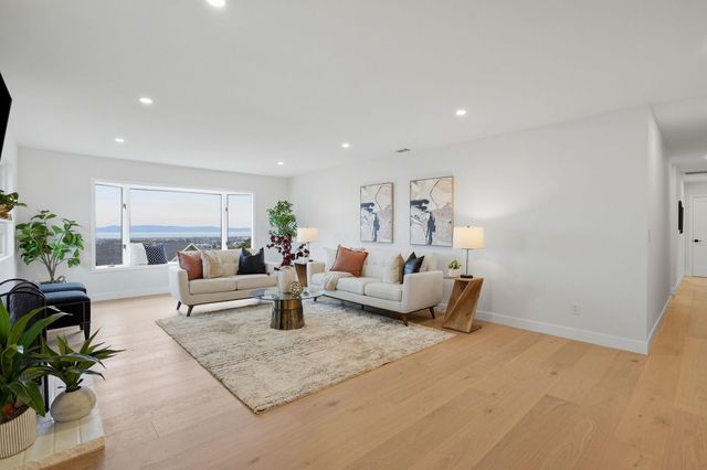 15933 Cambrian Drive, Castro Valley, CA 94578