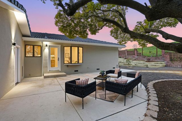 15933 Cambrian Drive, Castro Valley, CA 94578