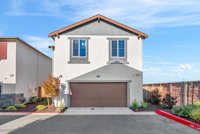 9 Cedar Ct, Pittsburg, CA 94565