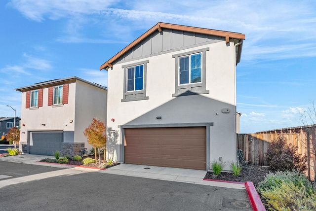 9 Cedar Ct, Pittsburg, CA 94565