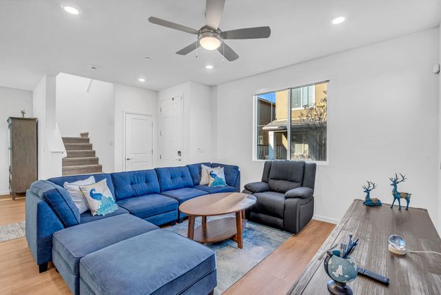 9 Cedar Ct, Pittsburg, CA 94565