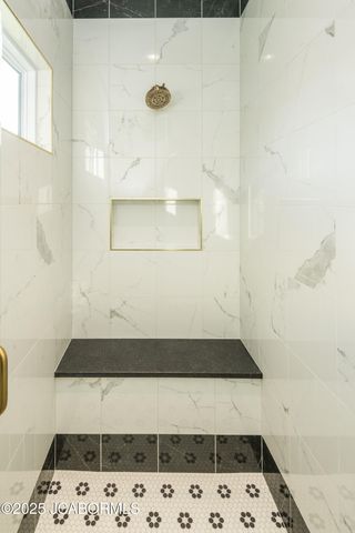 5605 DOGWOOD TRAIL, Jefferson City, MO 65101