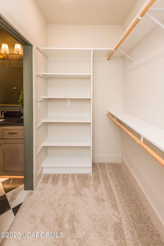 5605 DOGWOOD TRAIL, Jefferson City, MO 65101