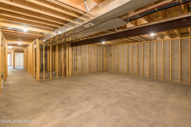 5605 DOGWOOD TRAIL, Jefferson City, MO 65101