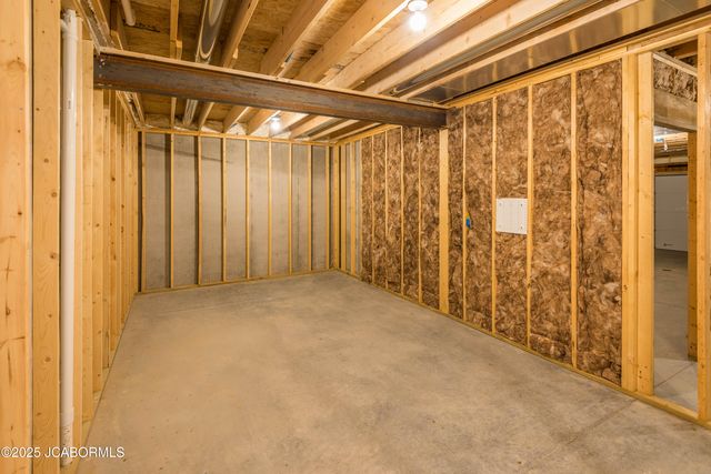 5605 DOGWOOD TRAIL, Jefferson City, MO 65101