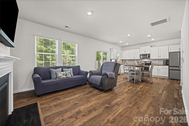 542 King Clover Lane, Clover, SC 29710